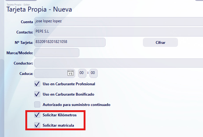 Casillas Solicitar Kilómetros y Solicitar matrícula en la ficha de la tarjeta propia